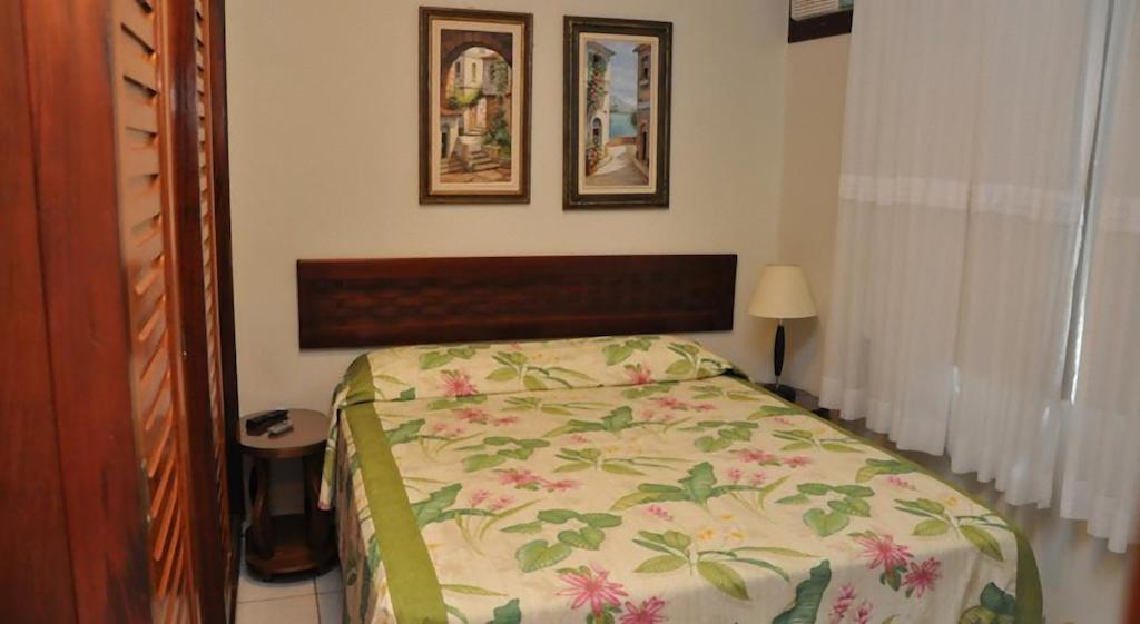 Pousada Residencial Vista Mar Ubatuba Oda fotoğraf